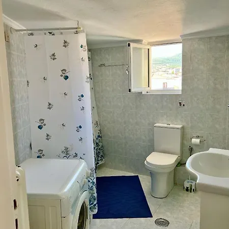 Apartamento Fabulous With Breathtaking View And Parking Trípoli